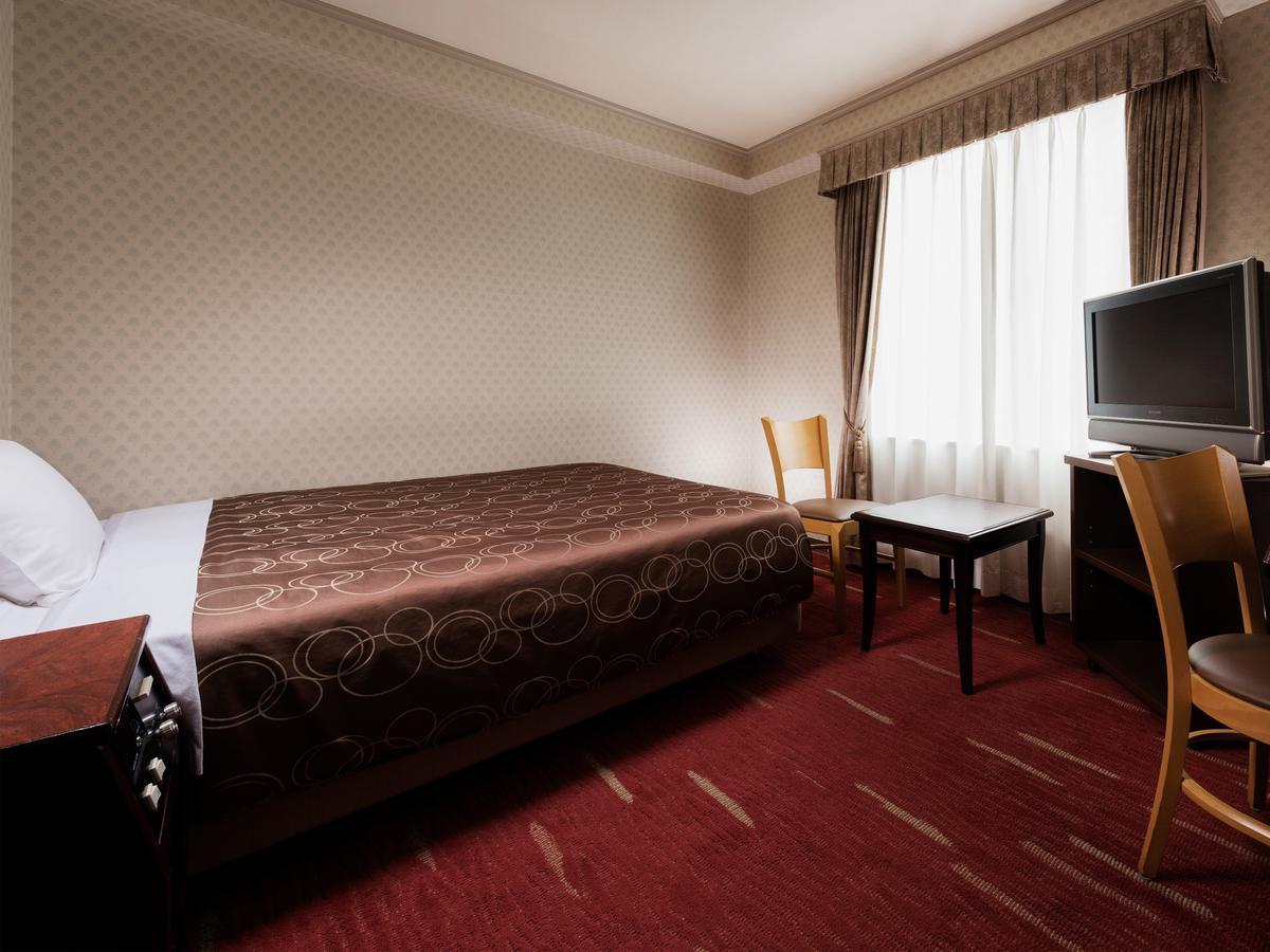 Takarazuka Hotel Exterior photo