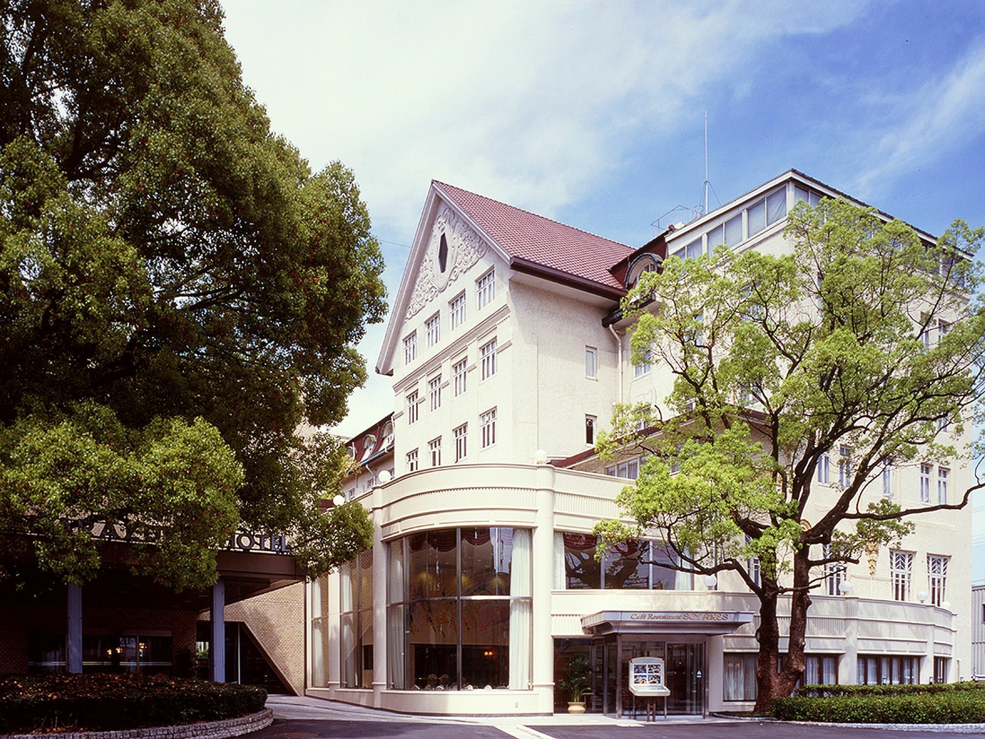 Takarazuka Hotel Exterior photo